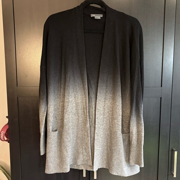 Vince Sweaters - Vince Cashmere / Wool Cardigan Sweater